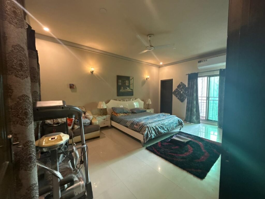 WhatsApp Image 2026-04-04 at 13.43.36 (1)