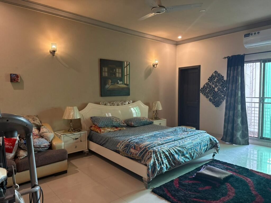 WhatsApp Image 2026-04-04 at 13.43.37