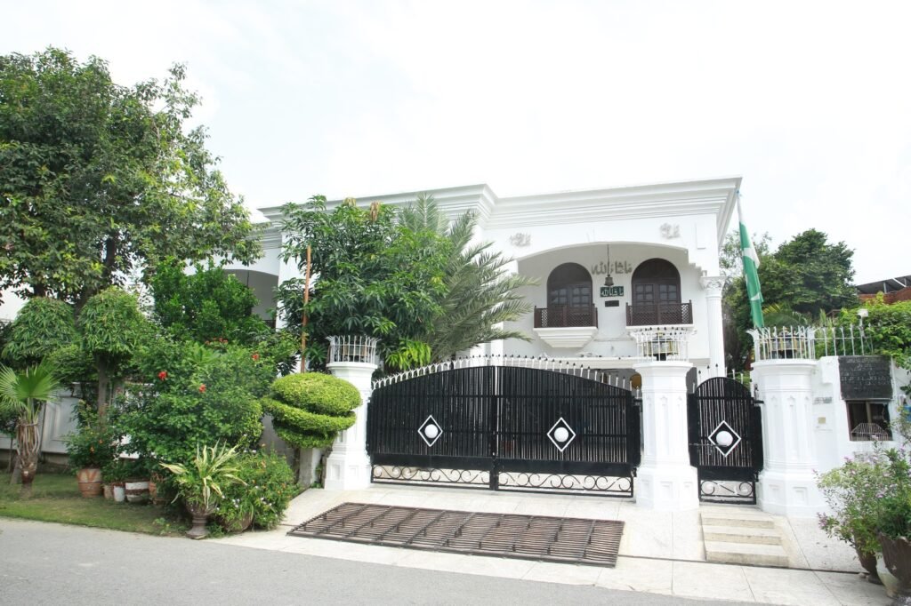 WhatsApp Image 2026-04-04 at 13.43.43 (2)