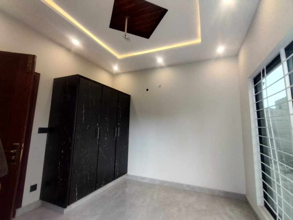 WhatsApp Image 2026-04-21 at 16.18.05