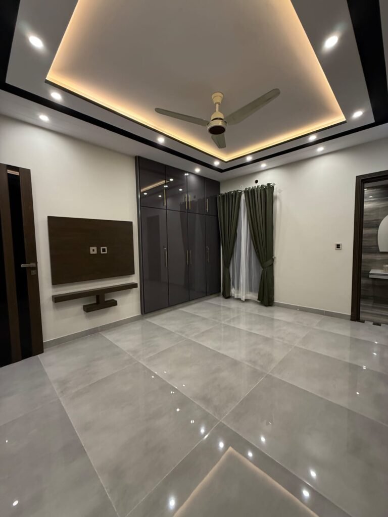 WhatsApp Image 2026-04-21 at 16.18.36 (1)