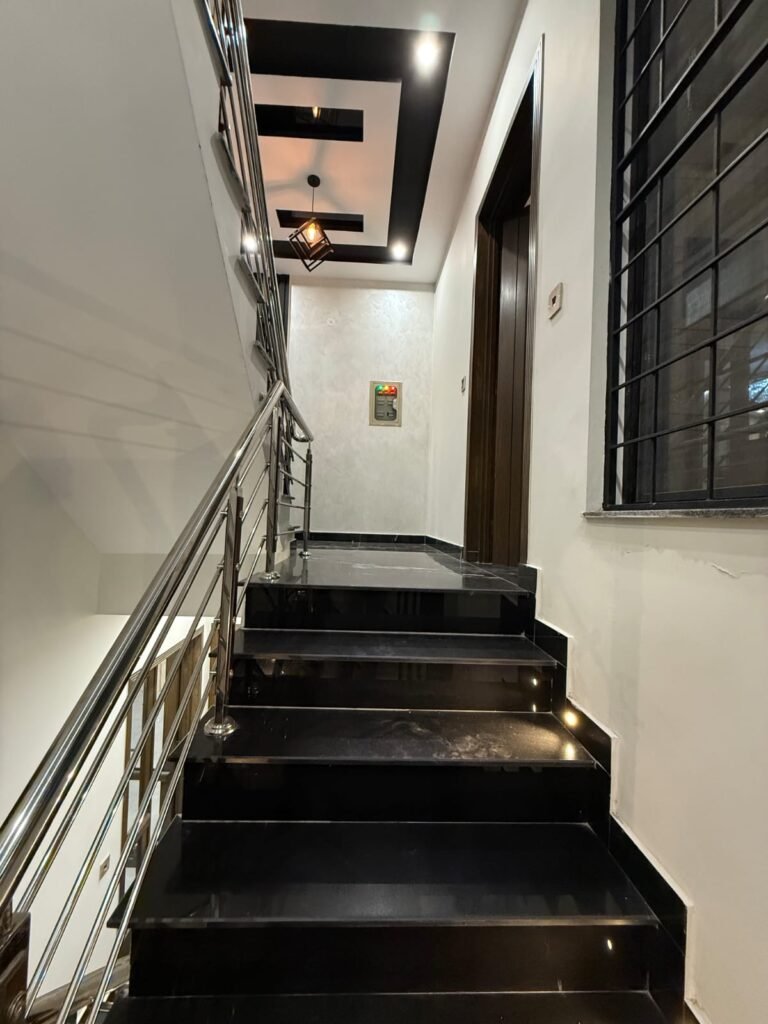 WhatsApp Image 2026-04-21 at 16.18.38 (2)