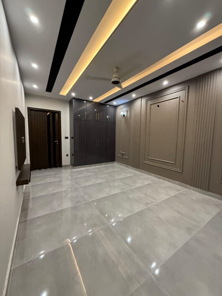 WhatsApp Image 2026-04-21 at 16.18.41 (1)