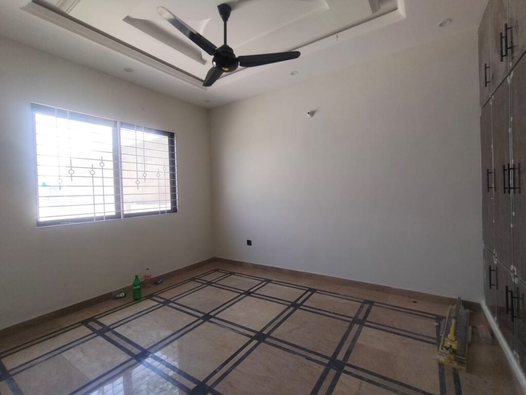 WhatsApp Image 2026-04-21 at 16.20.25 (1)