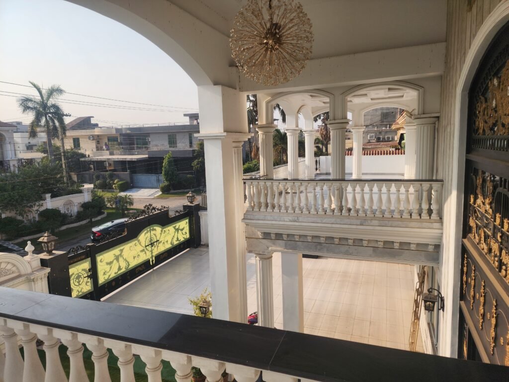 WhatsApp Image 2026-10-19 at 19.37.03 (2)
