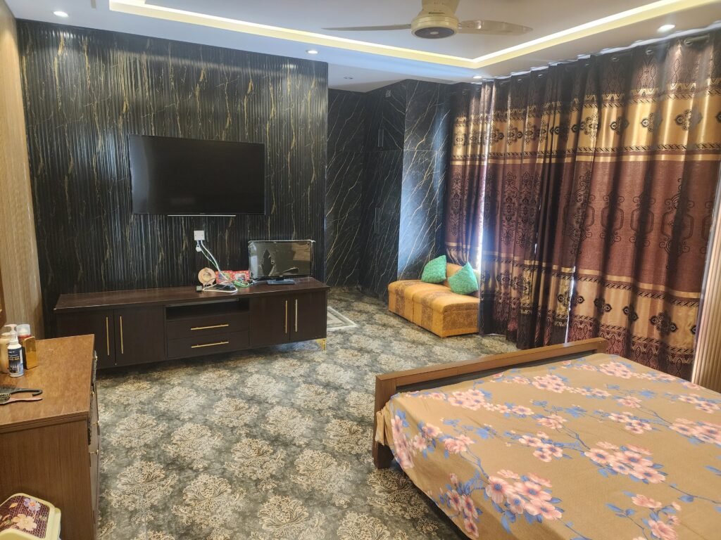 WhatsApp Image 2026-10-19 at 19.37.08 (1)